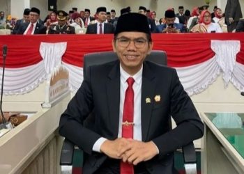 Ade Utami Ibnu : Mandirikan Ekonomi Ibu-Ibu Lewat Gerakan Kuntum Bunga