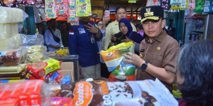 Pj Gubernur Sumsel Fatoni Pastikan Stok Beras Aman Hingga Maret 2024