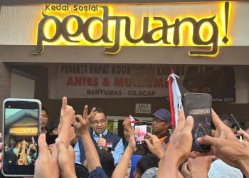 Anies Baswedan Resmikan Kafe Pedjuang Banyumas Jadi Markas Relawan