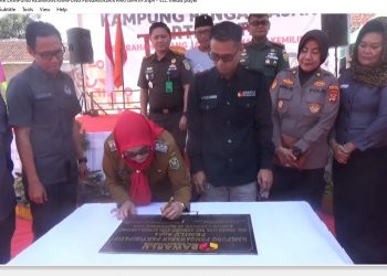 Pemkot Bandar Lampung Bersama Bawaslu Resmikan Kampung Partisipasi  Pemilu 