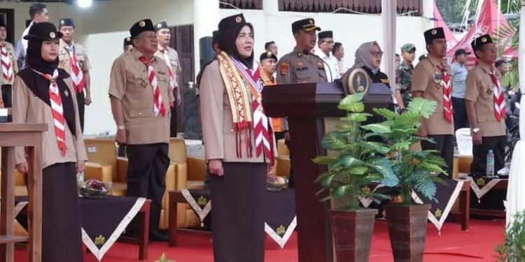 Pimpin Apel Besar Hari Pramuka, Walikota Eva Ingatkan Anak Muda Harus Percaya Diri dan Berprestasi