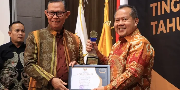 Pemkot Bandar Lampung Raih Anugerah Keterbukaan Informasi Publik