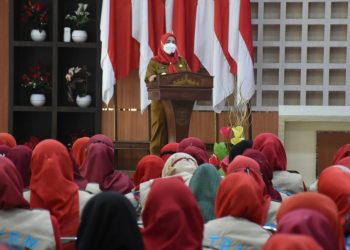 Buka Sosialisasi Kader PATBM, Walikota Eva Dwiana Berharap Bisa Tekan Kasus KDRT