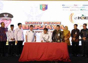 Percepat Program Kartu Petani Berjaya ( KPB ), Gubernur Arinal Berikan Anugerah KPB Award 2023
