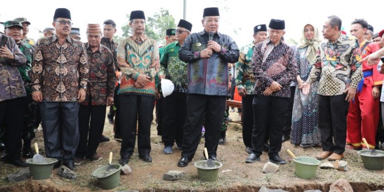 Milad ke-111 Muhammadiyah, Gubernur Arinal  Lakukan Peletakan Batu Pertama Pembangunan Masjid Galpanda 
