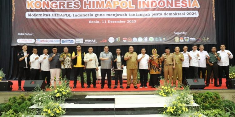 Menko Perekonomian Airlangga Hartanto Buka Kongres Nasional Himpunan Mahasiswa Ilmu Politik Indonesia VIII