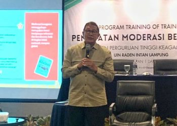 Moderasi Beragama Menjaga Agar Pengamalam Agama Tidak Berlebih-Lebihan