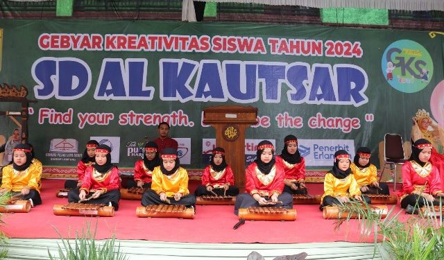 1.500 Siswa TK Meriahkan GKS SD Al Kautsar