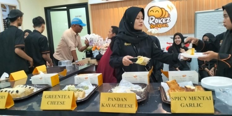 Rokez Roti Keset Buka Cabang ke-3 di Jalan Sultan Agung, Beri Diskon Hingga 30%