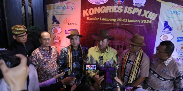 Gubernur Arinal Dorong ISPI Jadikan Sektor Peternakan Sebagai Lokomotif Pembangunan Pertanian Indonesia