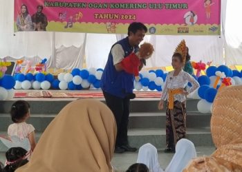 Pendongeng Lampung, Jarwo Songha Meriahkan Erlangga Giat Literasi Keliling Nusantara