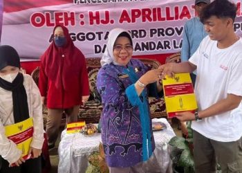 Anggota DPRD Lampung Aprilliati Sosialisasi Peraturan Daerah di Langkapura