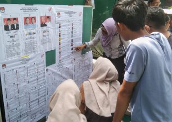 Pemilih Pemula di TPS 22 Hajimena Bingung Pilih Caleg