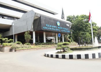 Ini Alasan Rektor Unila Memberhentikan Wakil Rektor 2 Prof Rudy