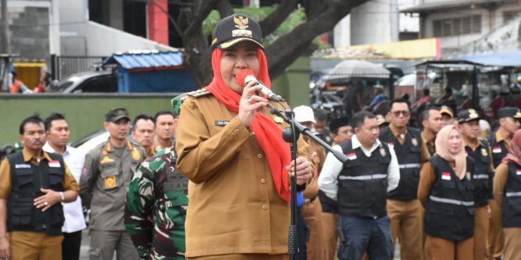 Pimpin Apel Siaga Satgas Pengamanan Pemilu Tahun 2024, Walikota Eva Minta Satgas Deteksi Potensi Kerawanan