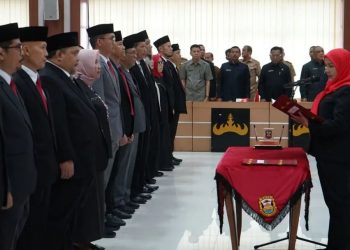 Walikota Eva Dwiana Ganti Nama Empat OPD Sekaligus Melantik Pejabatnya