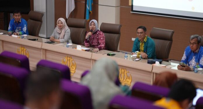 CCED Unila Dorong Alumni Dapat Pekerjaan Layak