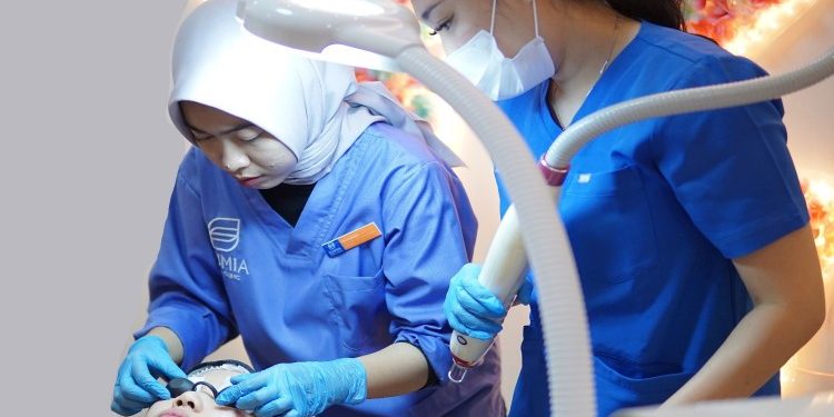 Re-Grand Opening Gedung Baru, SUMIA Skin Clinic Bandar Lampung Mengajikan Korean Look Dengan Harga Terjangkau