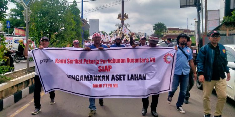 SPPN VII Gelar Aksi Damai Minta PN Kotabumi Tunda Eksekusi Lahan PTPN VII
