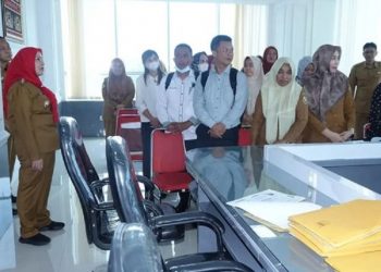 Walikota Bandar Lampung Eva Dwiana Sidak  Hari Pertama Kerja Tahun 2024