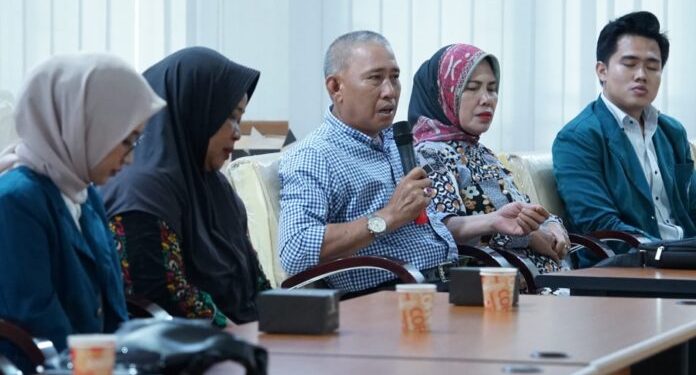 FEB Unila Kirim 2 Dua Mahasiswa ke NWIM RANEPA Rusia