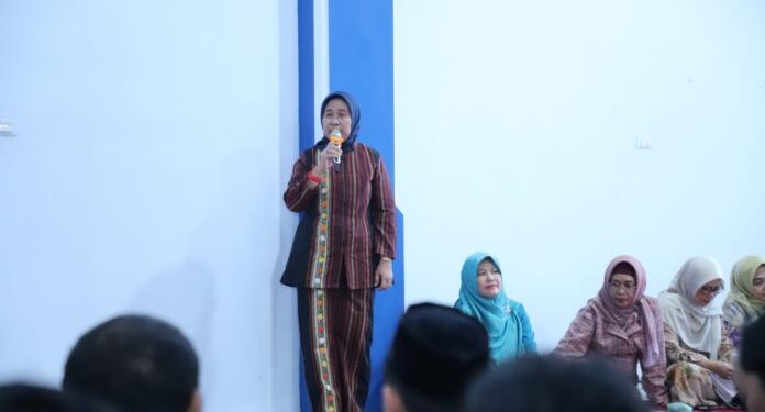 Rektor Unila Hadiri Buka Puasa Bersama di Fakultas Teknik