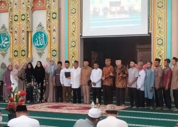 Yayasan Al Kautsar Kembali Berikan Umroh Gratis Bagi 16 Guru dan Karyawan