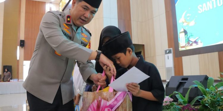 Ajak Anak Yatim Piatu, Polda Lampung Buka Puasa Bersama Insan Pers