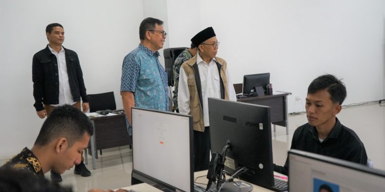 Tinjau UTBK Hari Pertama, Rektor Itera Pastikan Ujian Berjalan Lancar