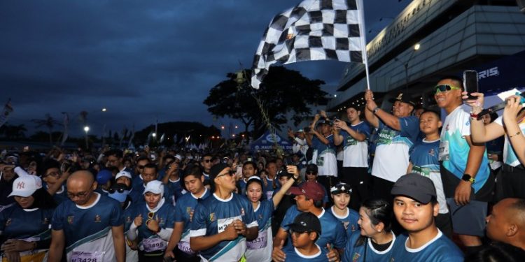 Gubernur Arinal Bersama Ribuan Peserta Ramaikan Lampung Half Marathon 2024