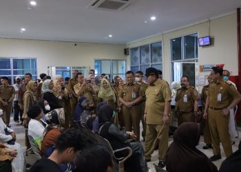 Pastikan Berikan Pelayanan Terbaik, Gubernur Arinal Sidak ke RSUDAM, Samsat dan RSJ