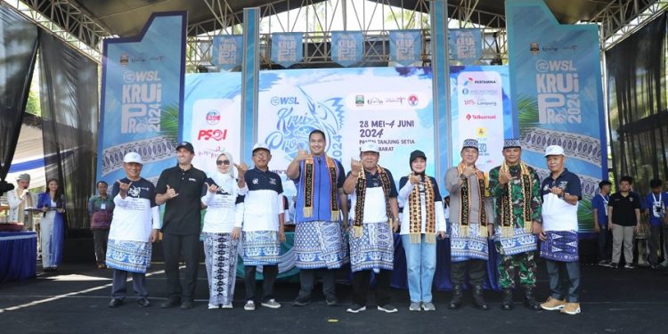 Diikuti 20 Negara, WSL Krui Pro 2024 Resmi Dibuka Menpora