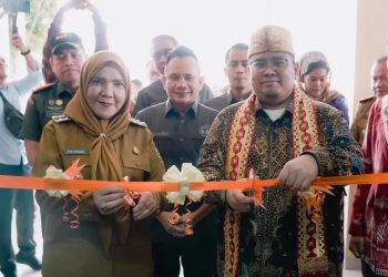 Ketua Bawaslu RI Bersama Walikota Eva Resmikan Kantor Bawaslu Kota Bandar Lampung