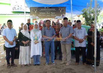 Bupati Agus Istiqlal Buka Tradisi “Nngawol Mincak “ diPekon Penengahan