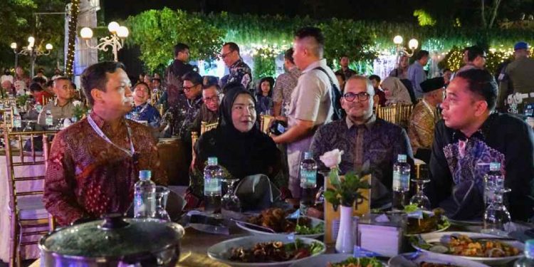 Walikota Eva Dwiana Ikut Gala Dinner Peringatan HUT Ke-24 Apeksi
