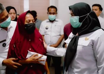 Pemkot Bandar Lampung Beri Bantuan Rp20 Juta Kepada Korban Keseruduk Sapi Kurban