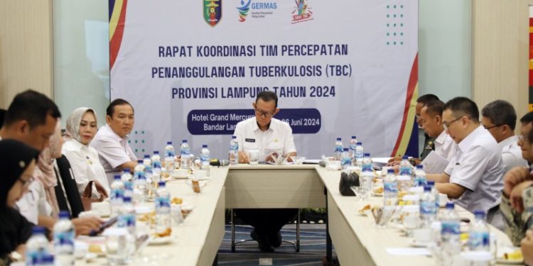 Sekdaprov Fahrizal Buka Rakor Tim Percepatan Penanggulangan TBC