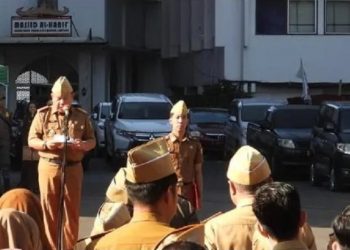 Upacara HUT Provinsi, Sekda Kota Bandar Lampung Ajak Elemen Masyarakat  Ukir Prestasi