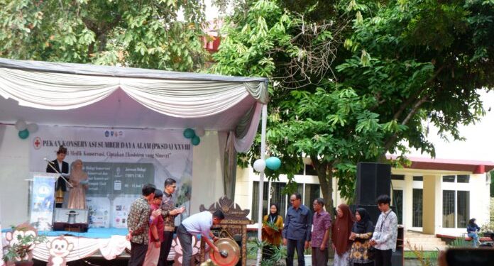 Himbio Unila Kenalkan Medik Konservasi Melalui Pekan Konservasi SDA