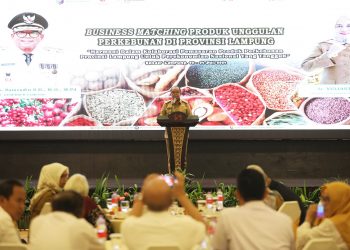 Pj. Gubernur Samsudin Buka Temu Bisnis Produk Perkebunan