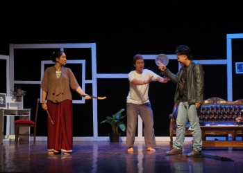 Sekubal Unila Lestarikan Bahasa Lampung Lewat Pertunjukan “Nganar”