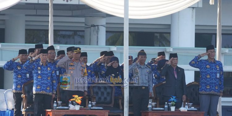 Pemkab Pesibar Gelar Upacara Paripurna Bulanan Sekaligus Peringati Hari Lahir Pancasila
