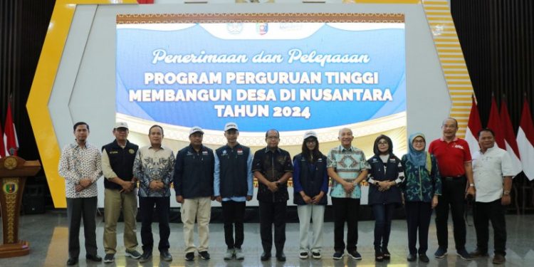 Pj. Gubernur Samsudin Lepas 55 Peserta Program Perguruan Tinggi Membangun Desa