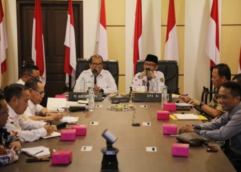 Pj Gubernur Samsudin Bersama Ketua Komite III DPD RI Abdul Hakim Bahas PPDB Sistem Zonasi dan Persiapan PON XXI