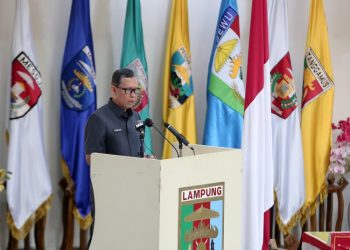 Sekdaprov Sampaikan Jawaban atas Pemandangan Umum Fraksi DPRD terhadap Raperda Perubahan APBD Lampung 2024