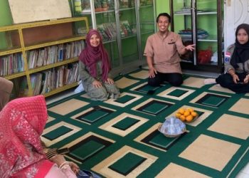 Perpustakaan Ganjar Asri Undang Rosita Sihombing Berbagi Tips dan Trik Keliling Dunia