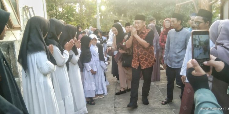 Anas Urbaningrum Motivasi Para Santri PPI Al-Faatih Jatimulyo