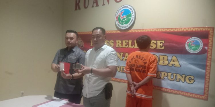 Tergiur Upah 2 Juta Rupiah, Seorang Residivis Nekad Bawa Sabu 98 Gram