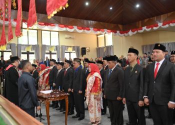 35 Anggota DPRD Kabupaten Lampung Barat Resmi Dilantik, Ini Daftarnya