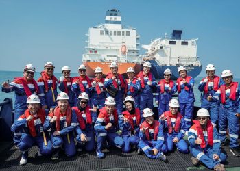 Kunjungi Terminal LNG FSRU Lampung, Asosiasi Industri Jadi Saksi Penyaluran LNG